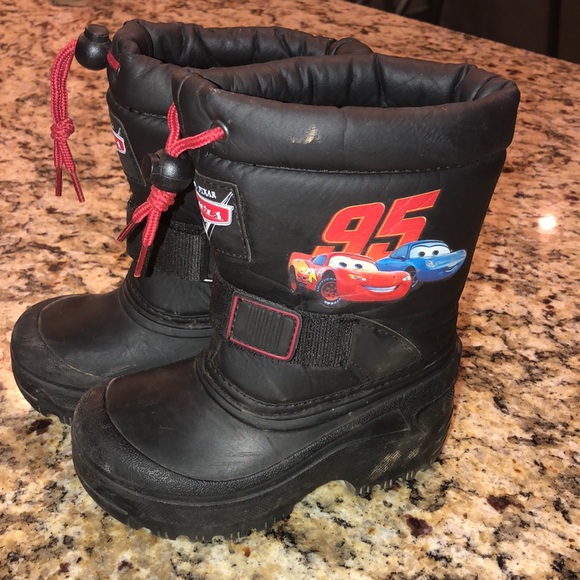 lightning mcqueen snow boots